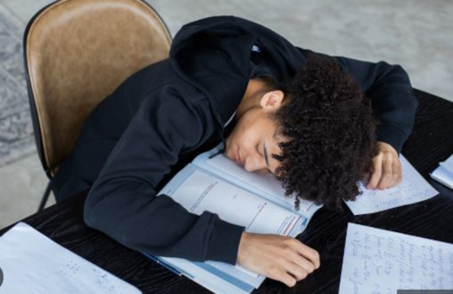 QUAND ON EST À BOUT DE FORCE